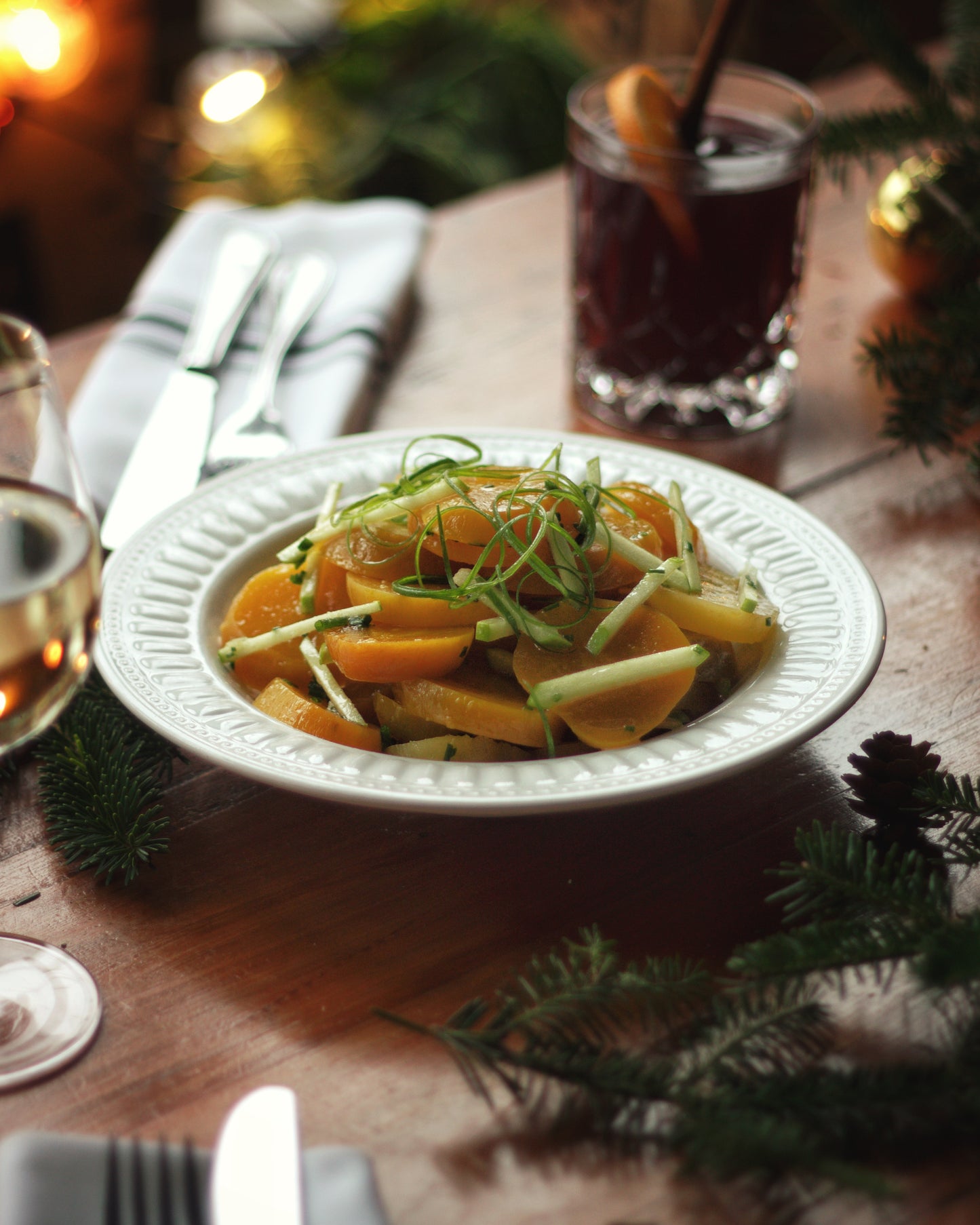 Salade de betteraves aux pommes, vinaigrette miel-raifort